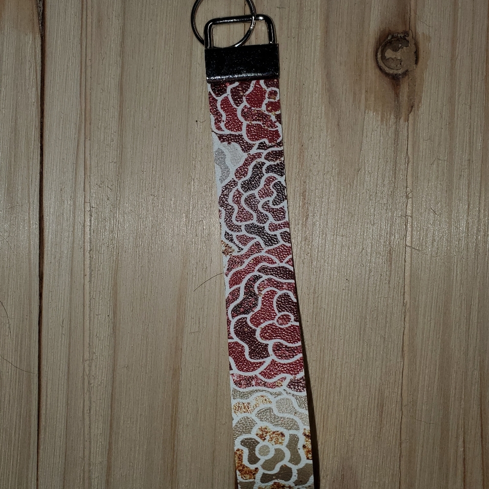 Red/gold/silver rose keychain